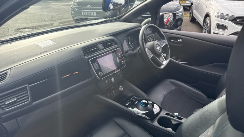 Nissan LEAF 160kW e+ N-Connecta 62kWh 5dr Auto Electric Hatchback